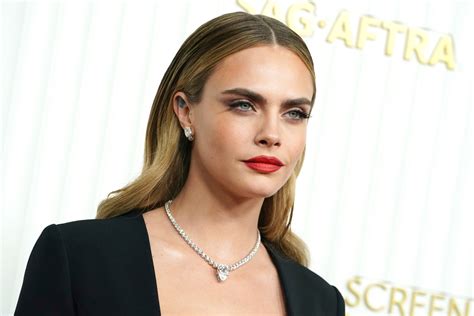 cara delevingne sextape|Vídeos Pornôs Com Cara Delevingne